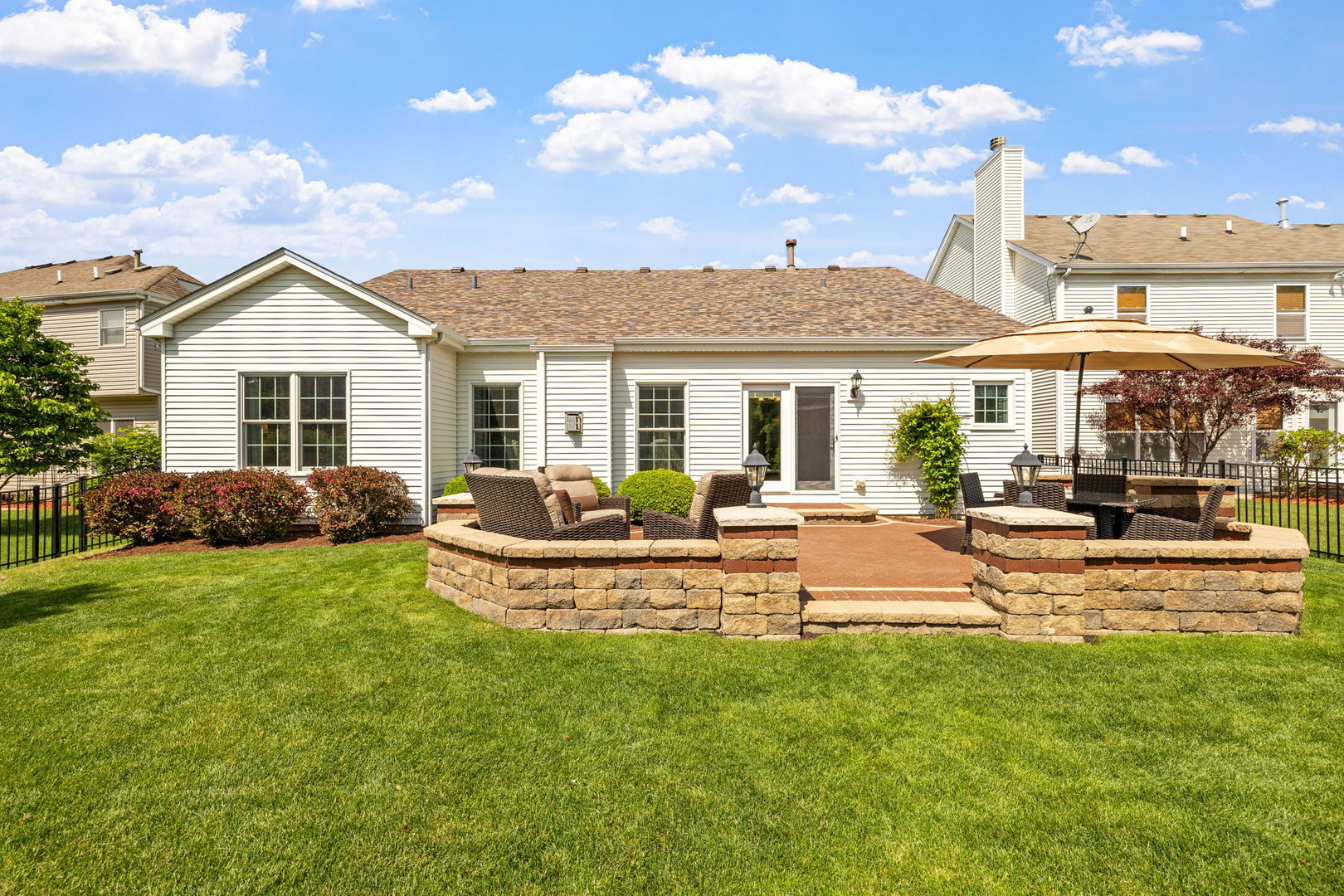0N523 Bowdish Drive, Geneva, IL 60134