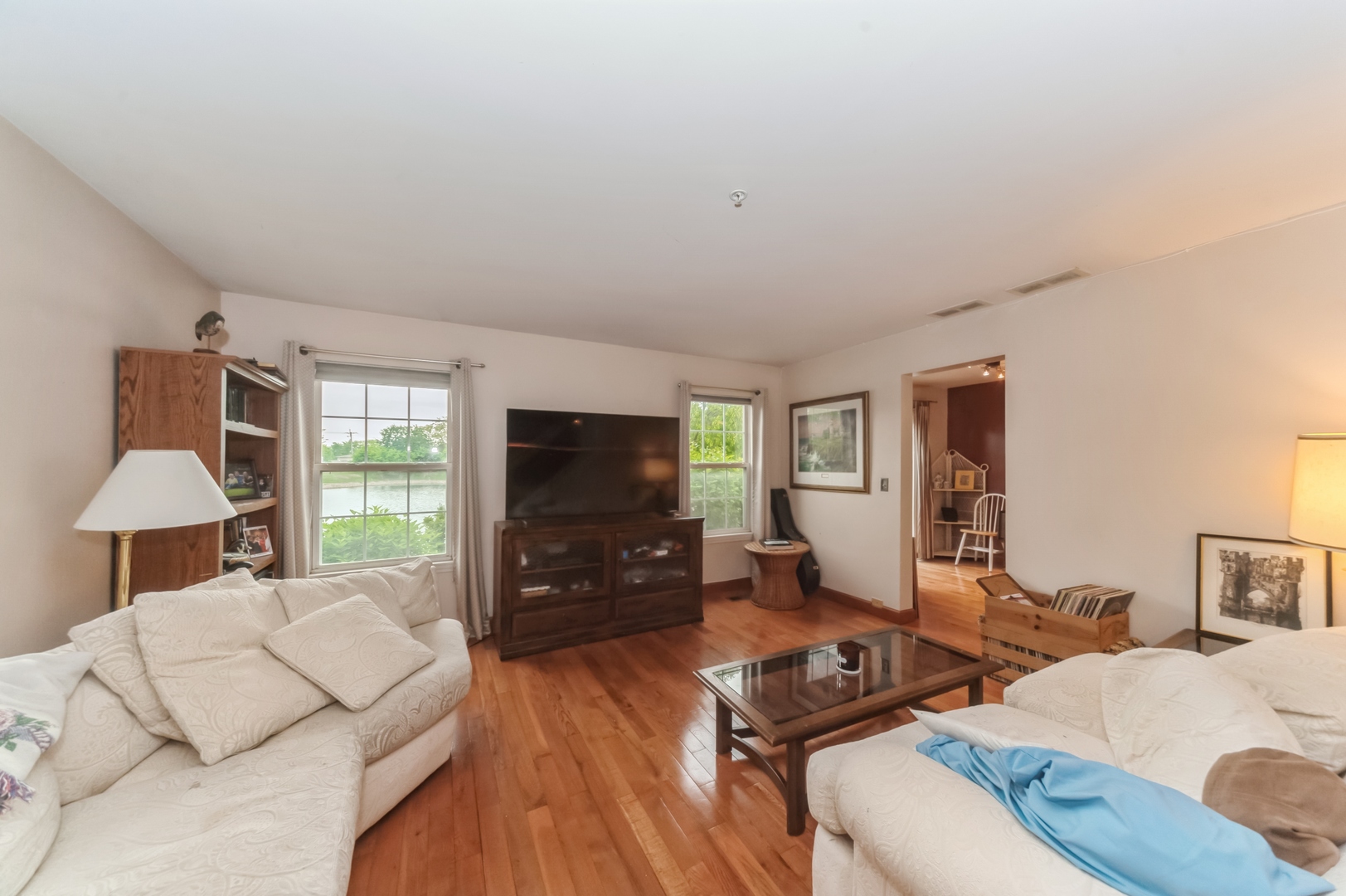 1431 Orleans Drive, Mundelein, IL 60060