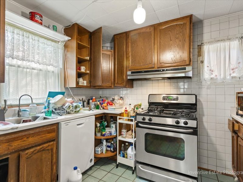 7421 Washington Street, Forest Park, IL 60130