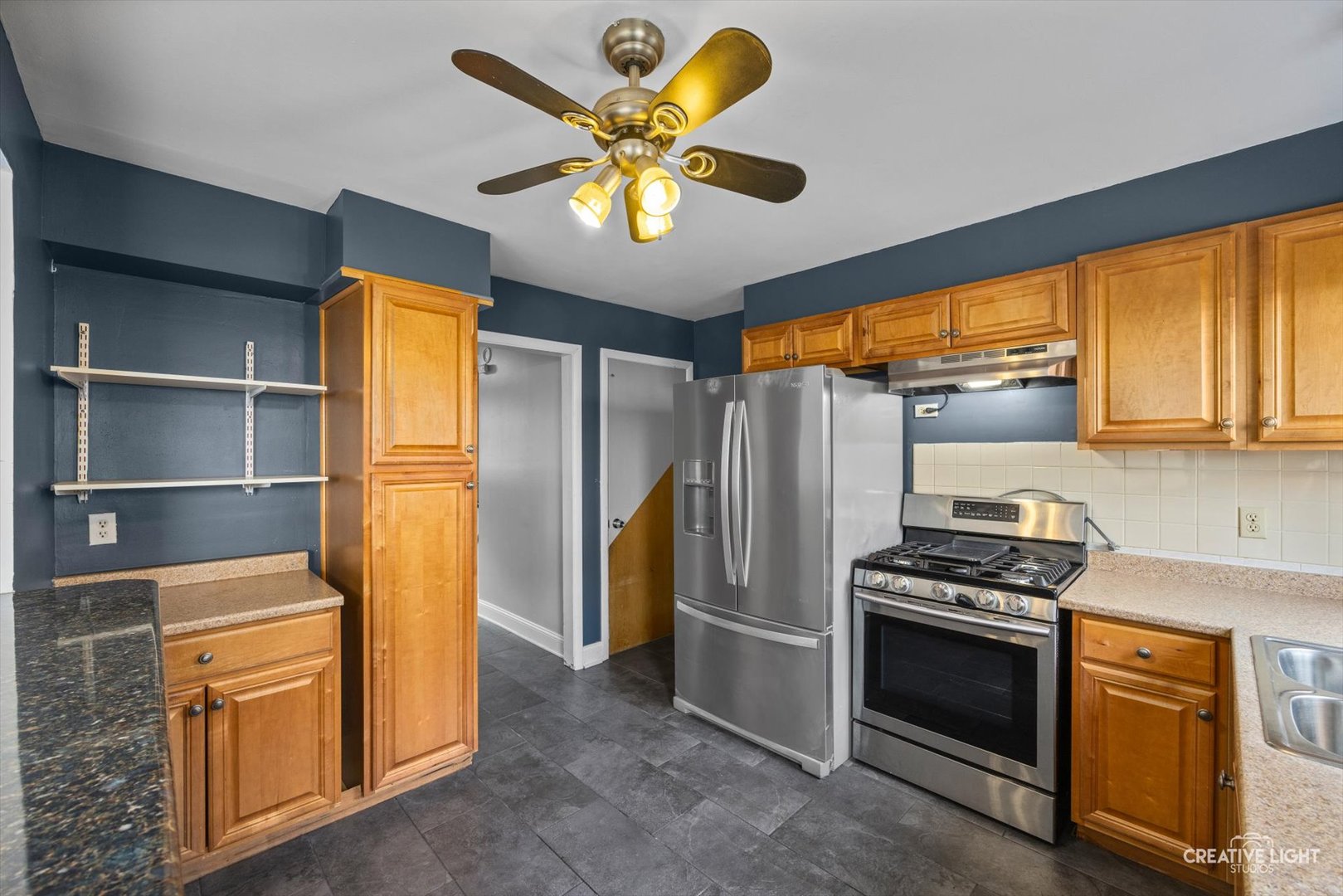 8044 W Lyons Street #B, Niles, IL 60714