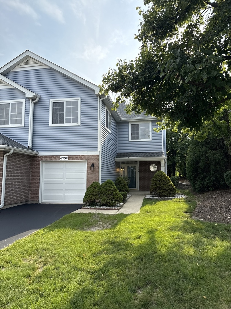 8294 Sweetwater Court, Darien, IL 60561