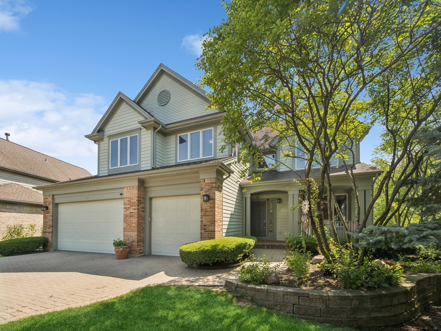 1134 S Hiddenbrook Trail, Palatine, IL 60067