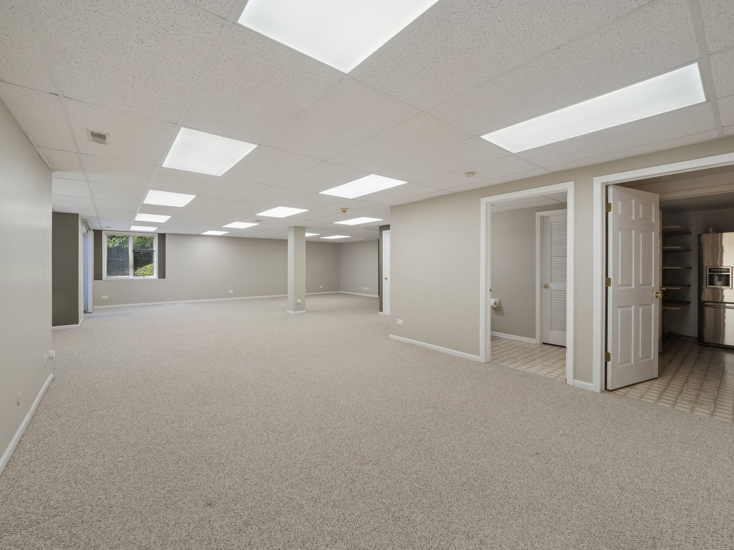 1134 S Hiddenbrook Trail, Palatine, IL 60067
