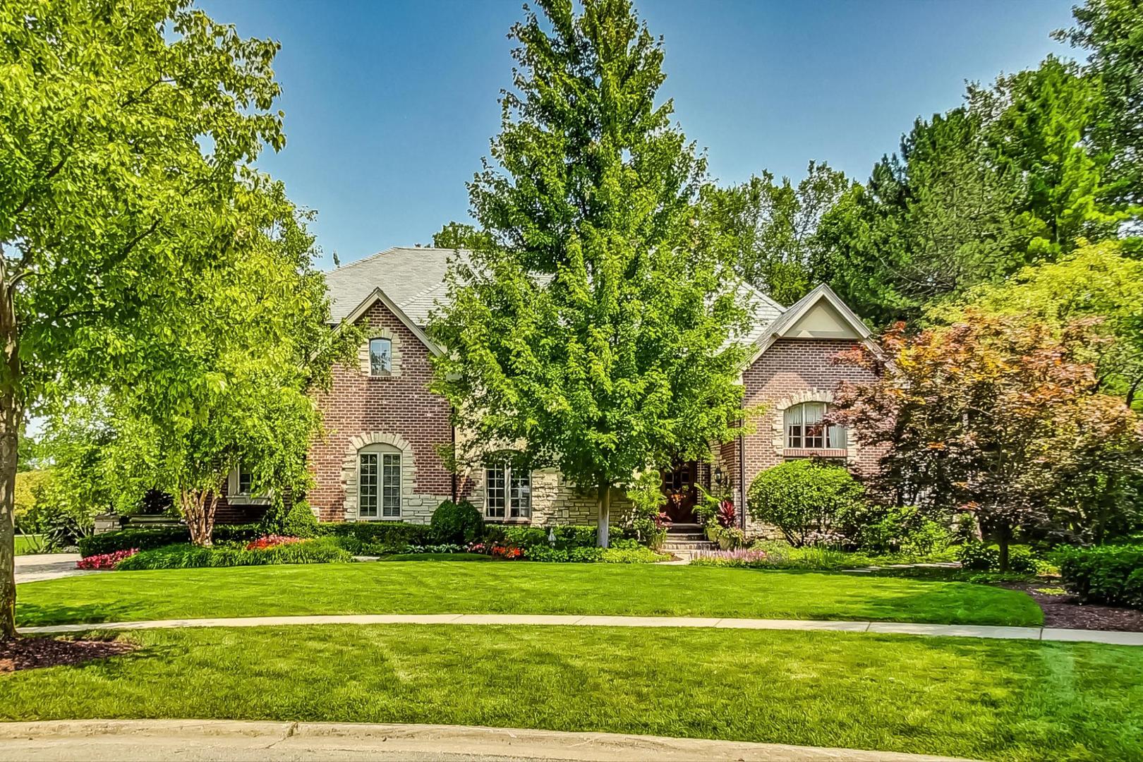 6256 Wildwood Lane, Burr Ridge, IL 60527