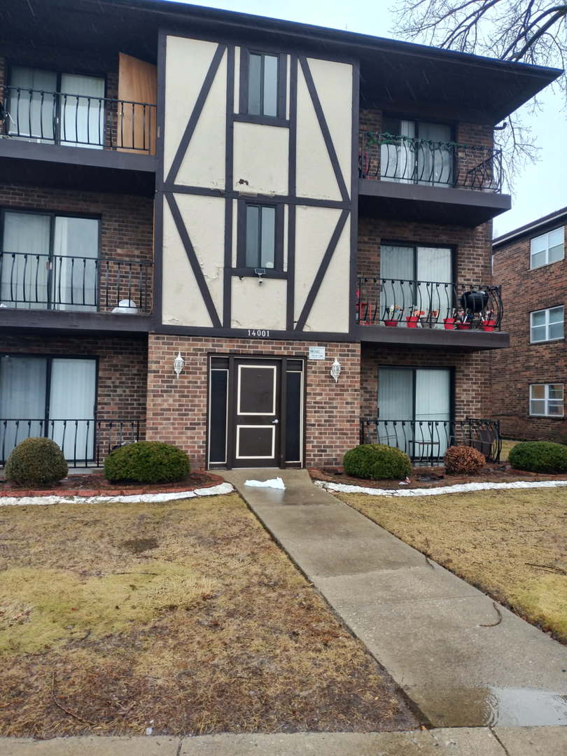 14001 S Torrence Avenue #2A, Burnham, IL 60633