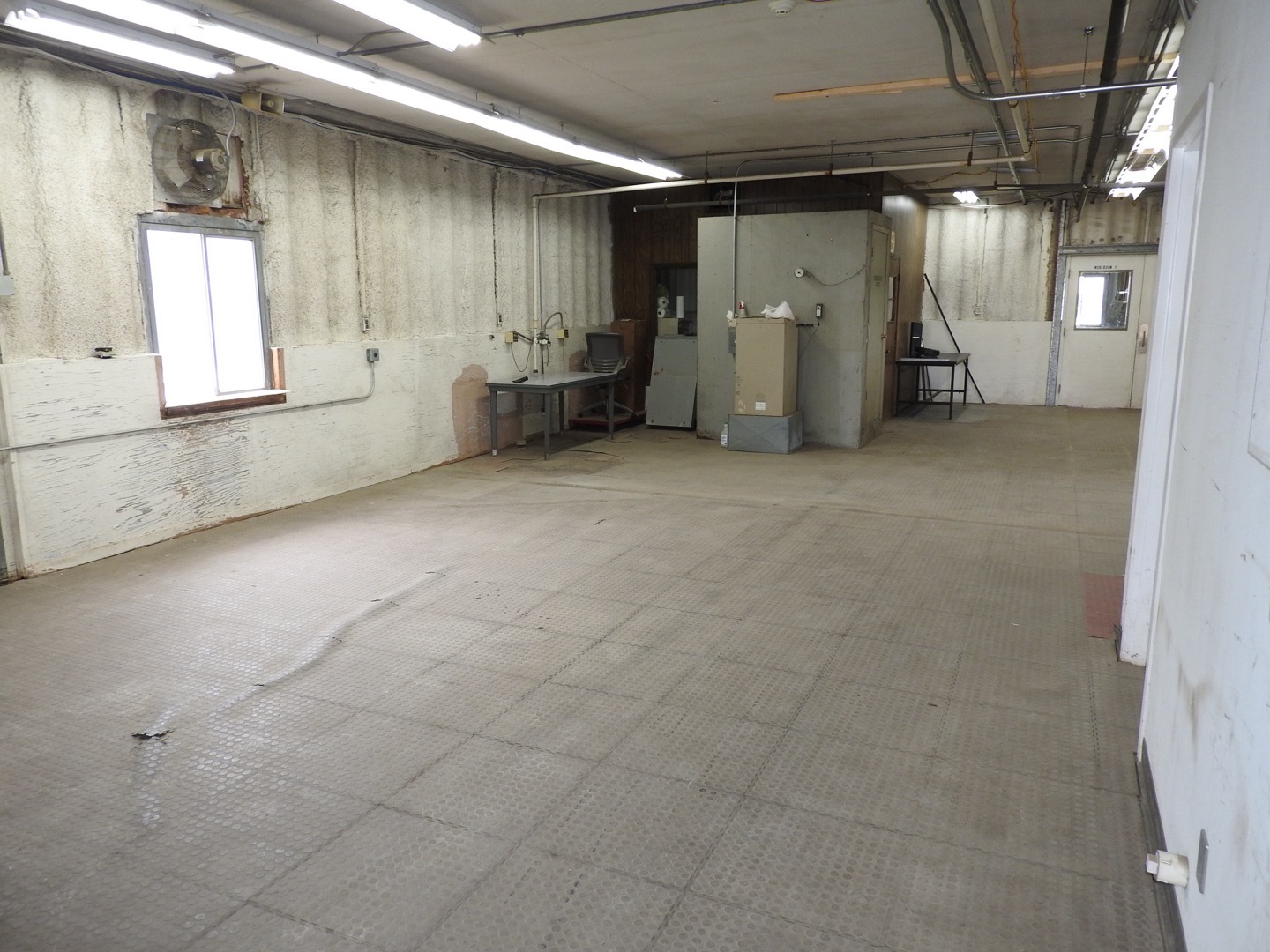 14658 E 925 N Road, Bloomington, IL 61705