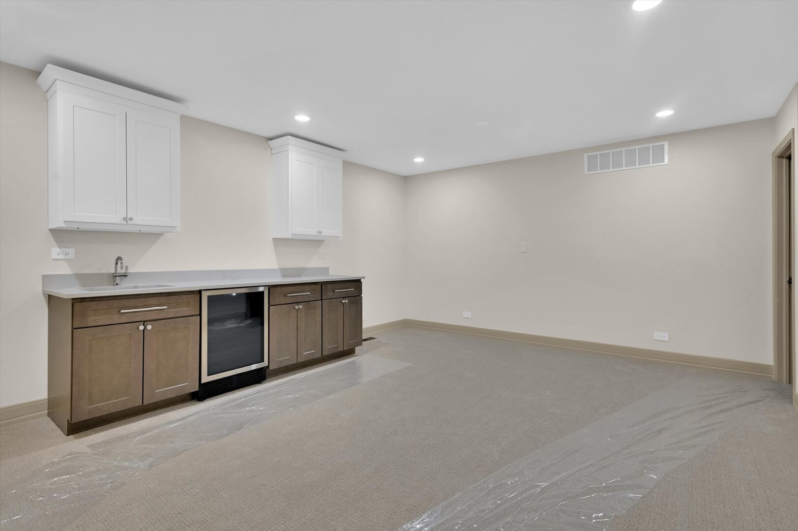 12657 Lake View Drive, Orland Park, IL 60467