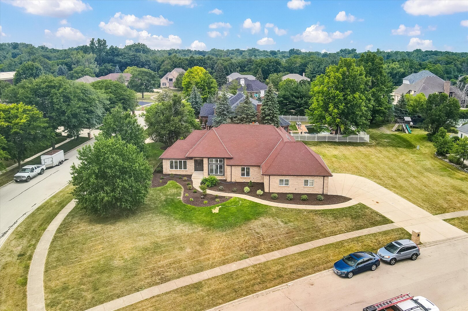 12657 Lake View Drive, Orland Park, IL 60467
