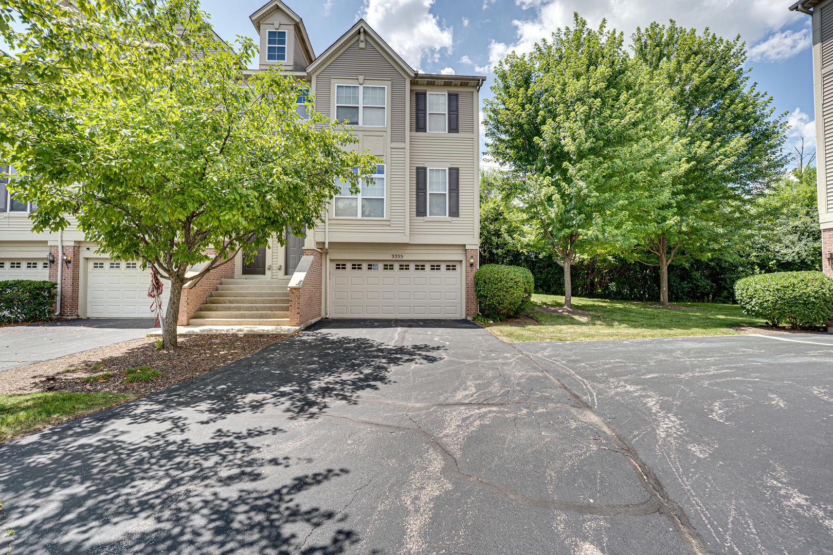 3355 kentshire Circle, Aurora, IL 60504