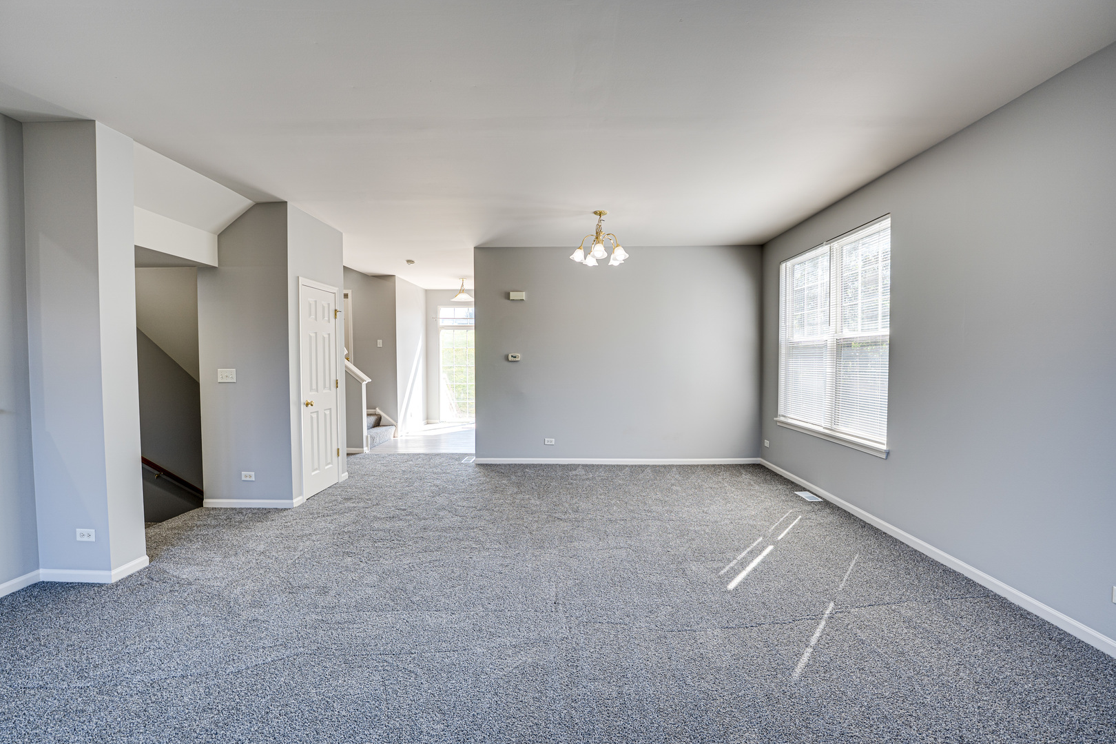 3379 Kentshire Circle, Aurora, IL 60504