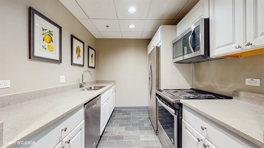 630 N State Street #2403, Chicago, IL 60654