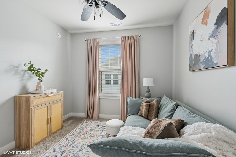 10607 Paige Circle, Orland Park, IL 60462