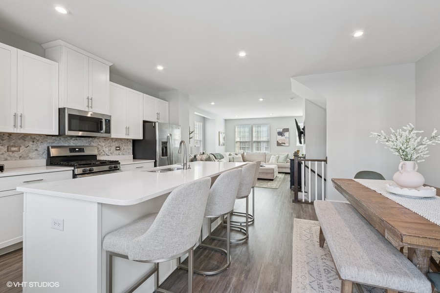 10607 Paige Circle, Orland Park, IL 60462