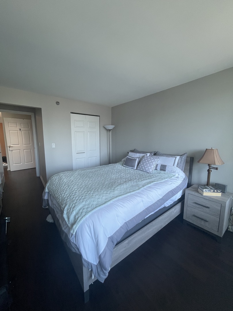 345 N LASALLE Boulevard #3805, Chicago, IL 60654