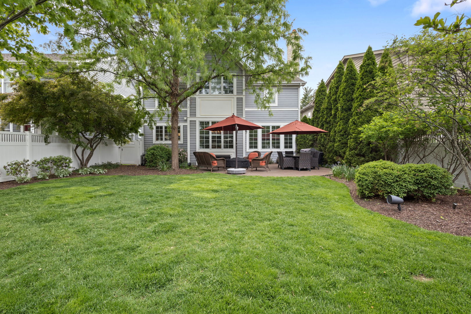 3919 Washington Street, Downers Grove, IL 60515