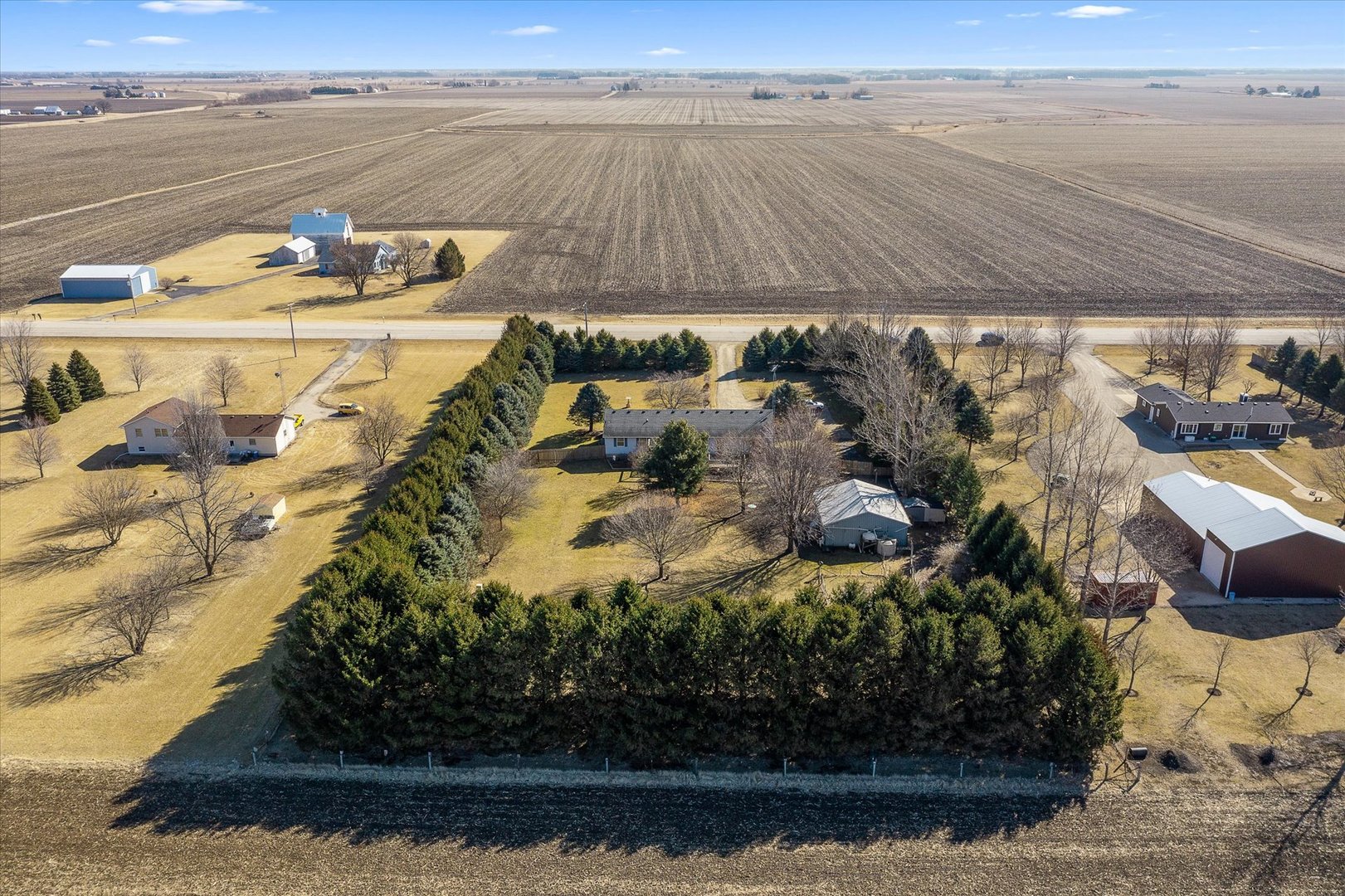 4461 N IL State Route 23, Leland, IL 60531