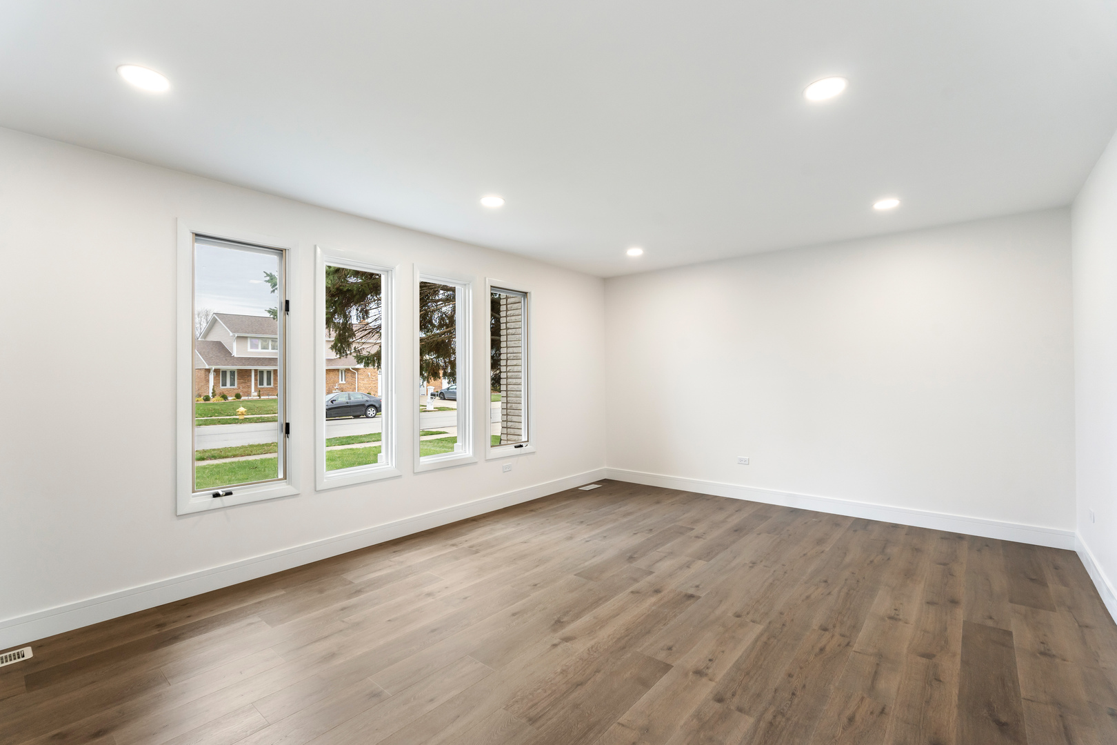 7723 W 157th Street, Orland Park, IL 60462