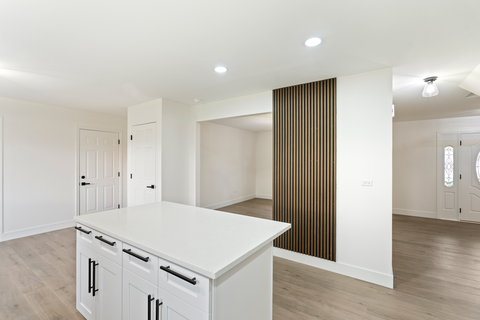 7723 W 157th Street, Orland Park, IL 60462