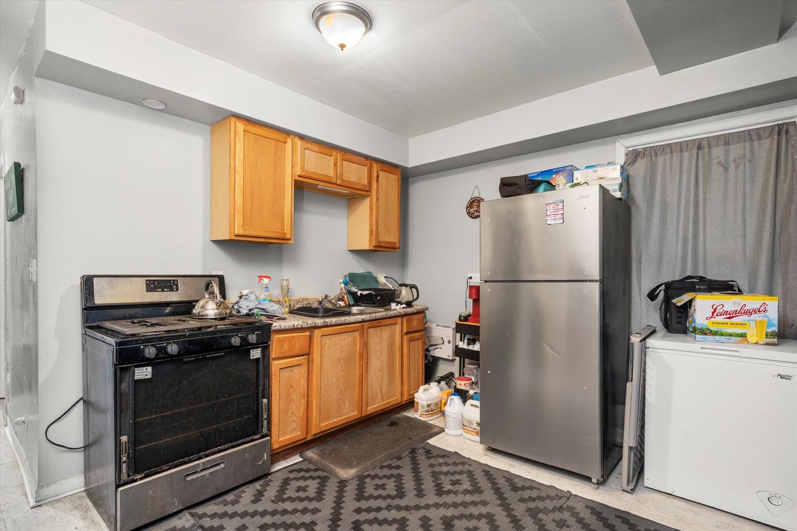 3034 S Komensky Avenue, Chicago, IL 60623