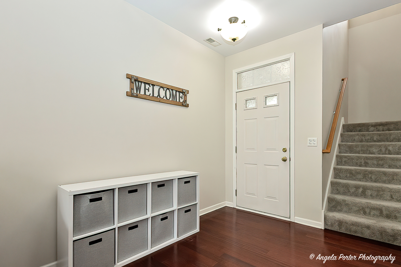 2915 Falling Waters Lane #2915, Lindenhurst, IL 60046