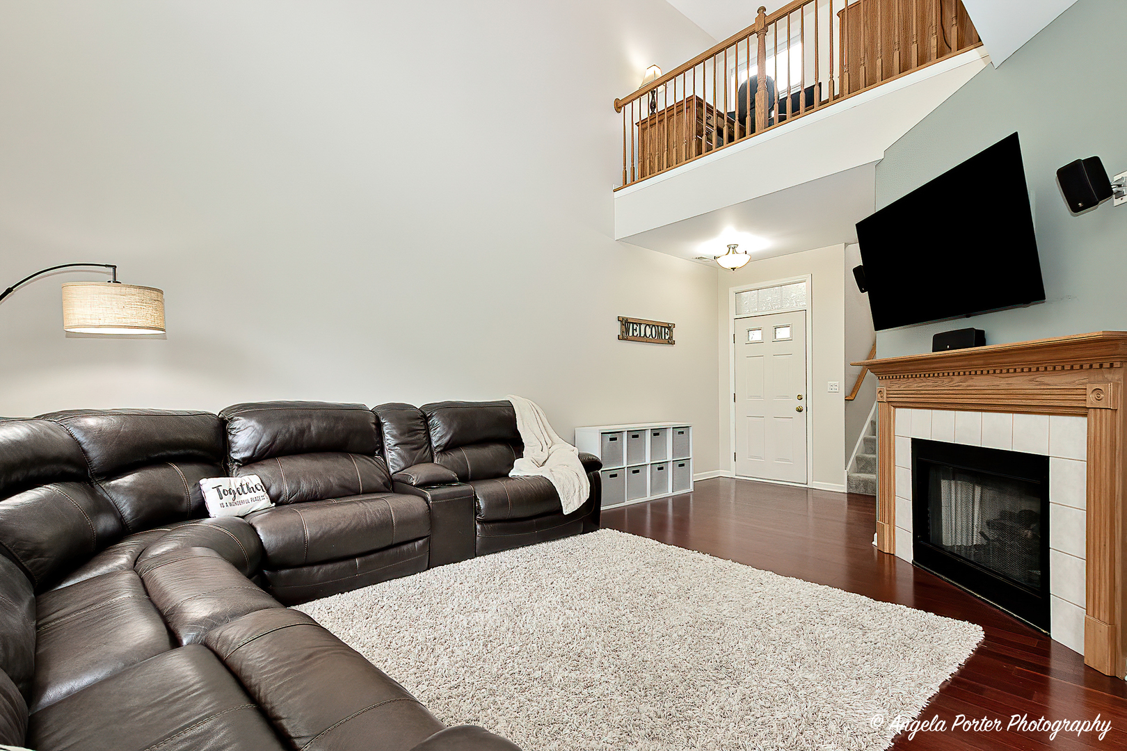 2915 Falling Waters Lane #2915, Lindenhurst, IL 60046