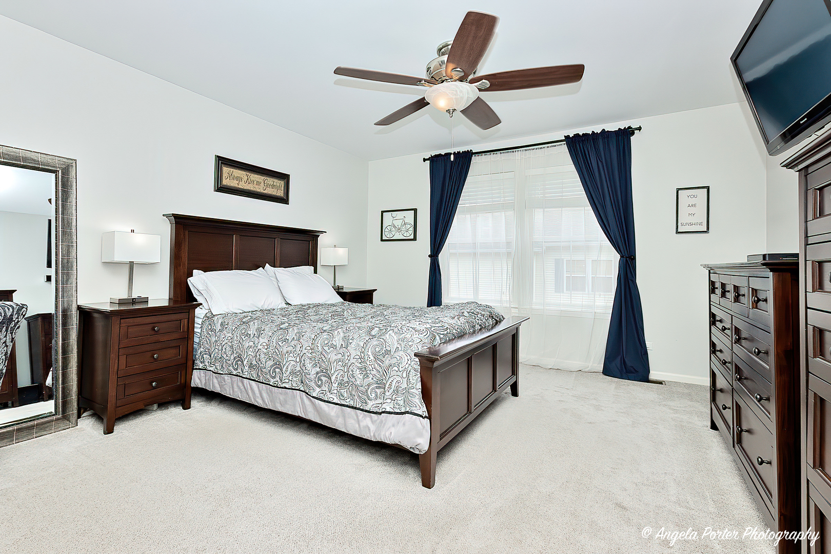2915 Falling Waters Lane #2915, Lindenhurst, IL 60046