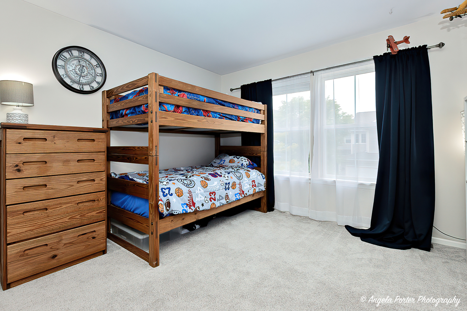 2915 Falling Waters Lane #2915, Lindenhurst, IL 60046