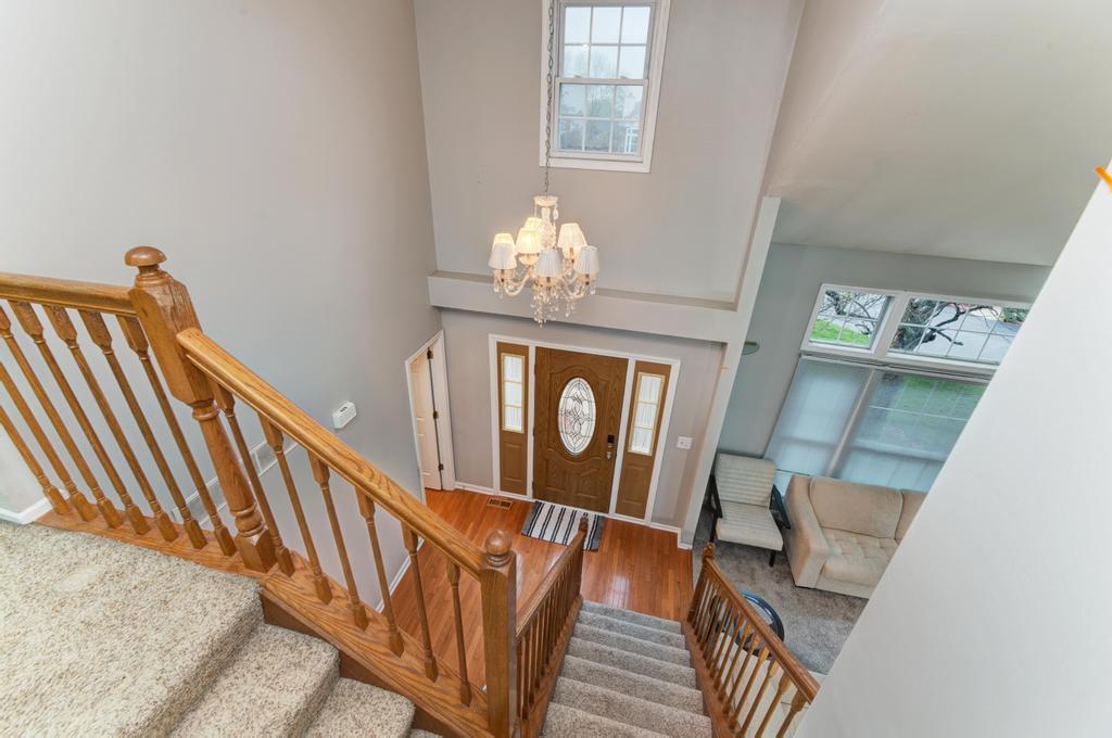 3615 Fairfax Court, Aurora, IL 60504
