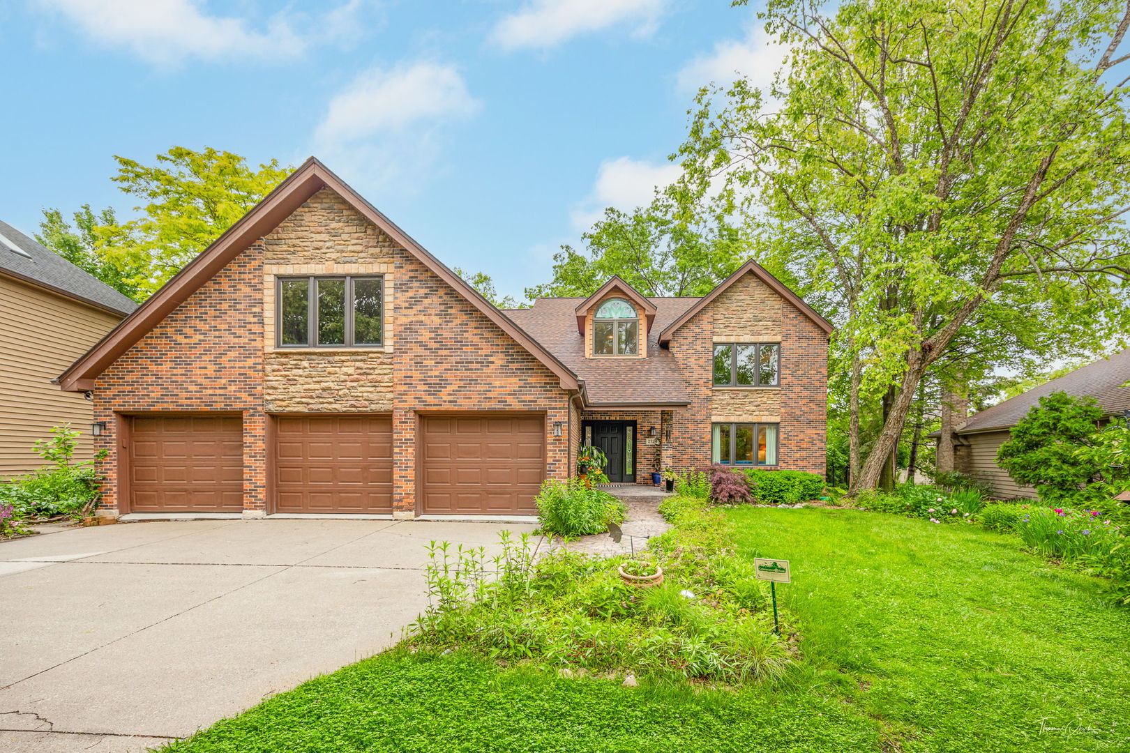 2734 Alyssa Drive, Naperville, IL 60565