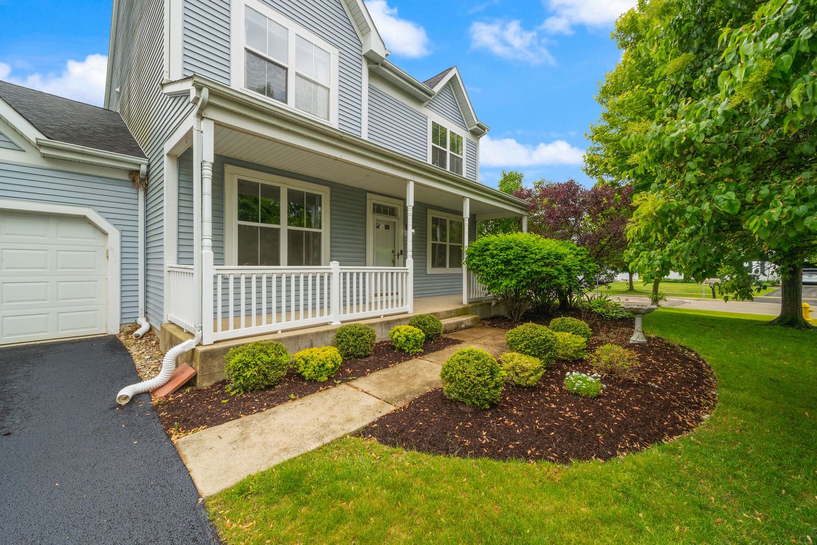 2805 Overbeck Lane, West Chicago, IL 60185