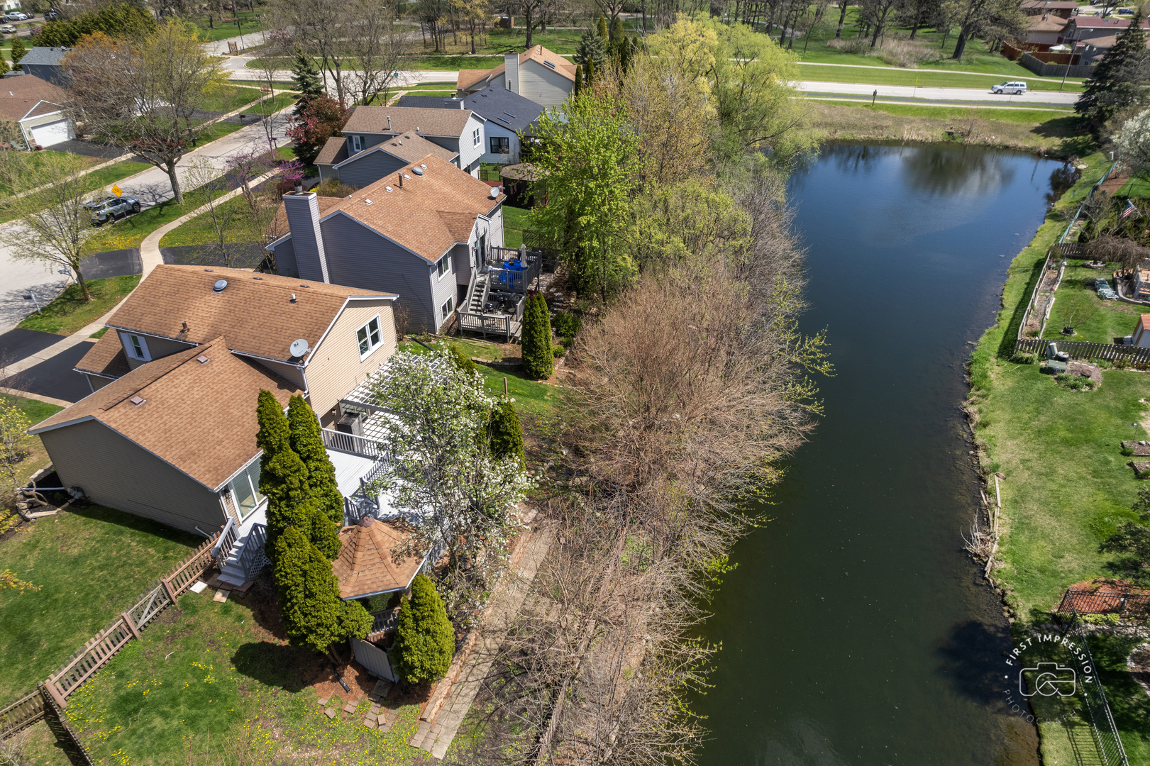 2717 Briarwood Court, Woodridge, IL 60517