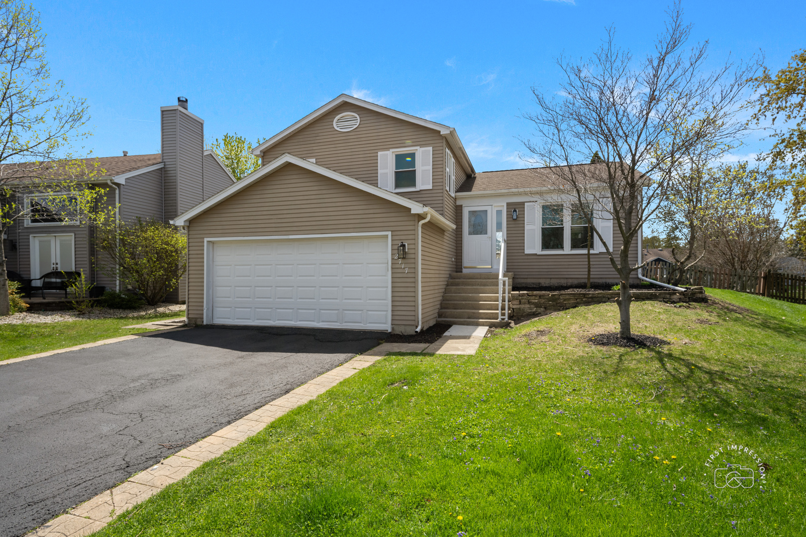 2717 Briarwood Court, Woodridge, IL 60517