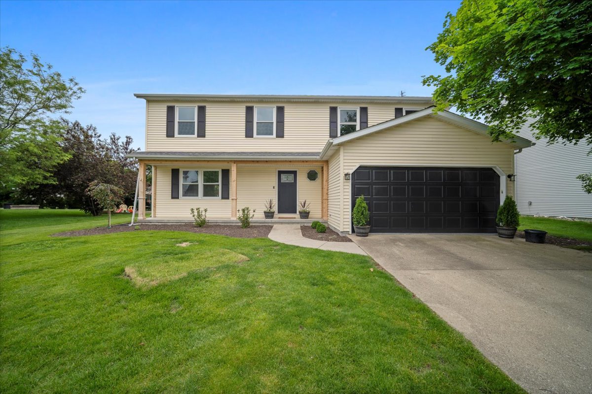 1918 Haverhill Cc, Normal, IL 61761