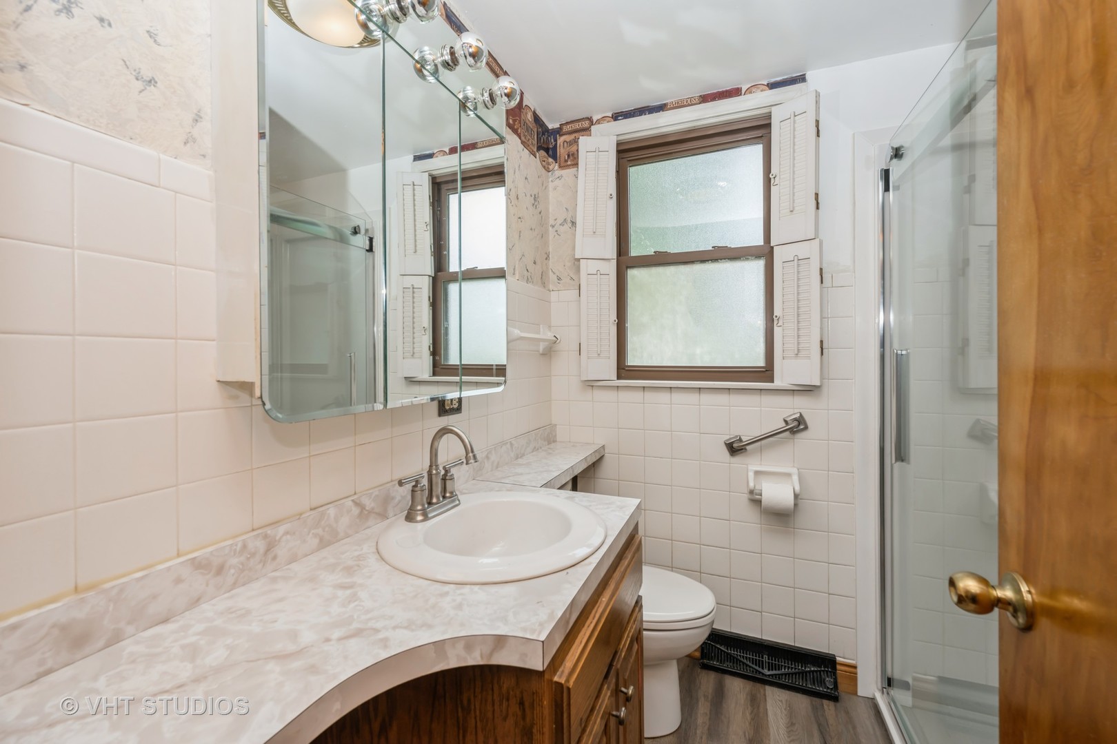 4621 Scott Street, Schiller Park, IL 60176