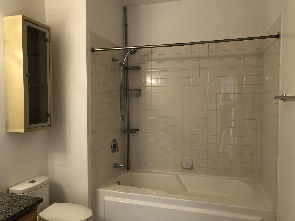 2935 N Clybourn Avenue #302, Chicago, IL 60618
