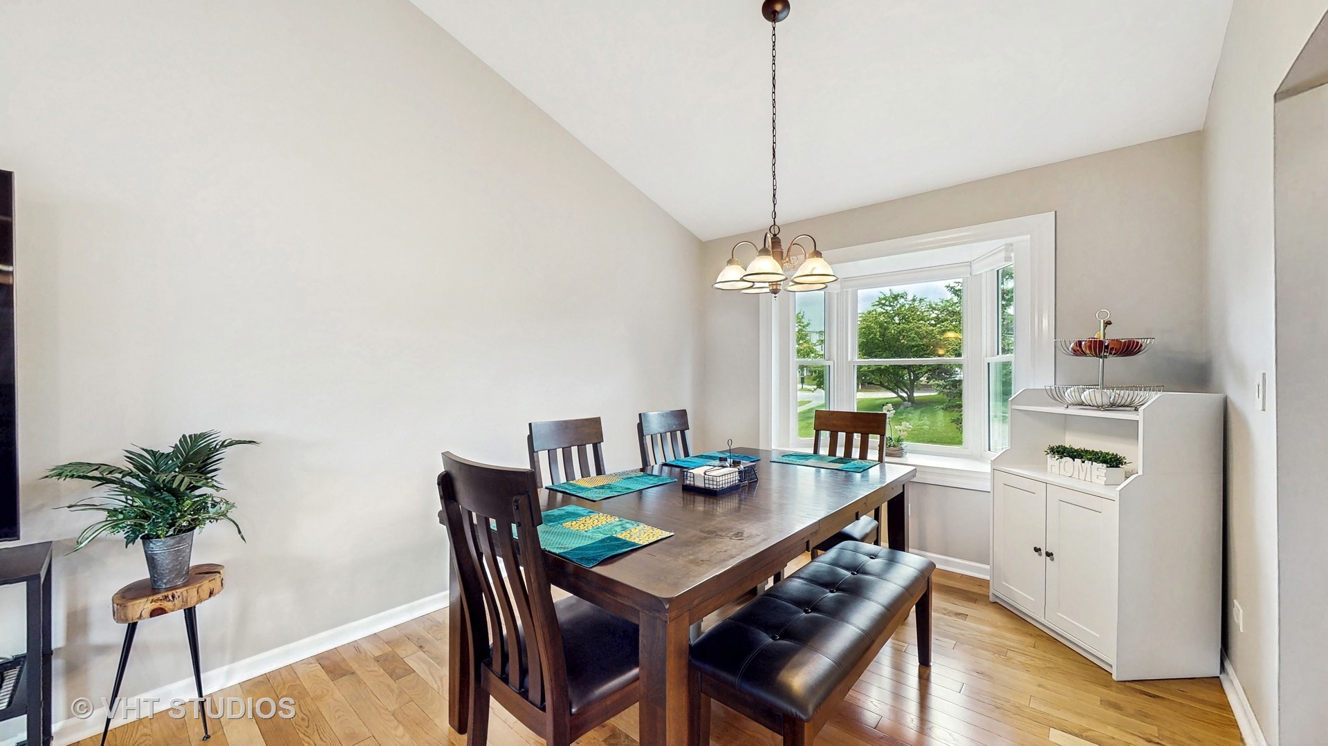 1176 Westport Ridge, Crystal Lake, IL 60014