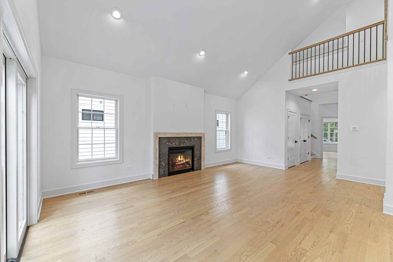 1672 Huntington Lane, Highland Park, IL 60035