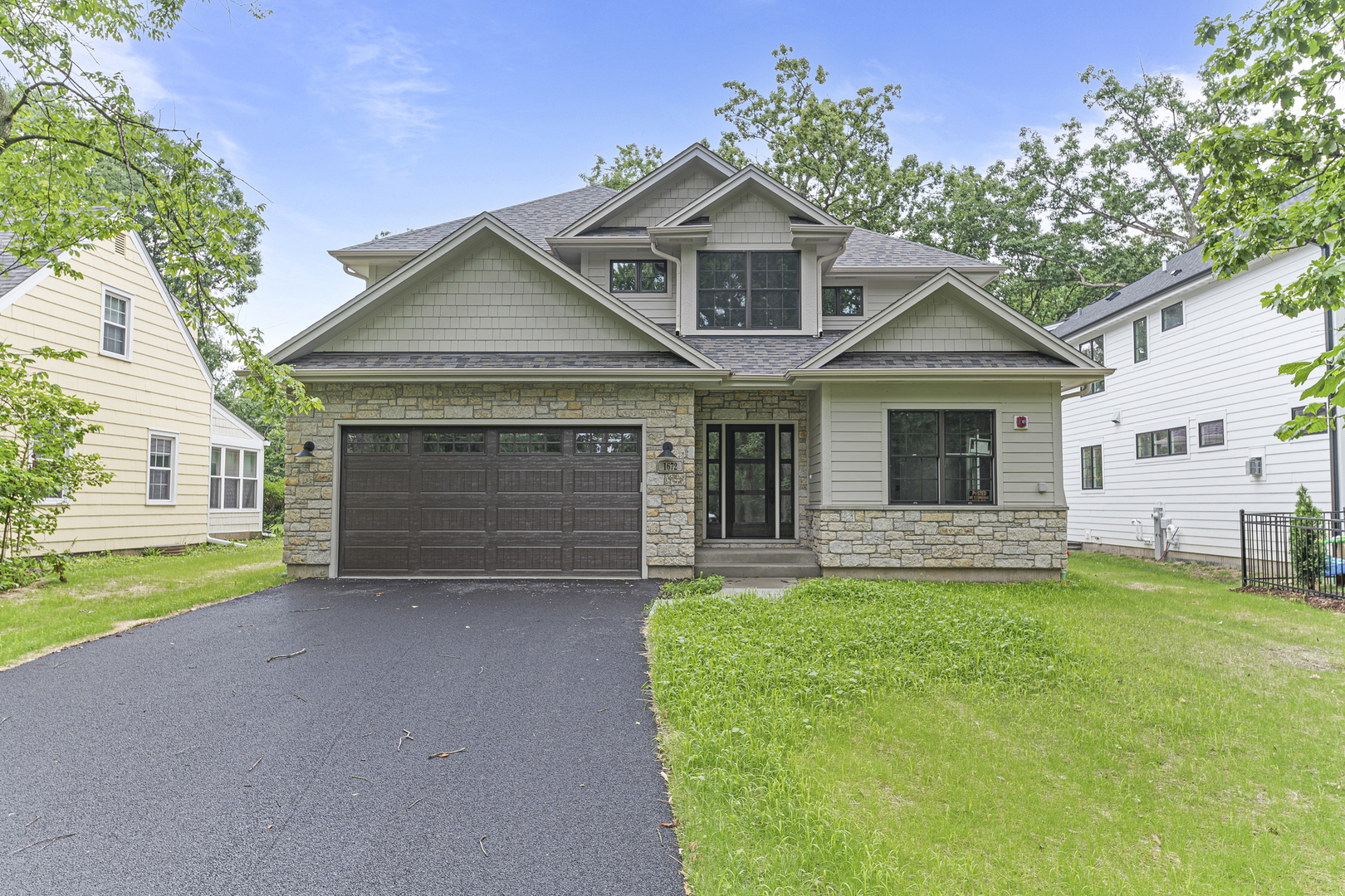 1672 Huntington Lane, Highland Park, IL 60035