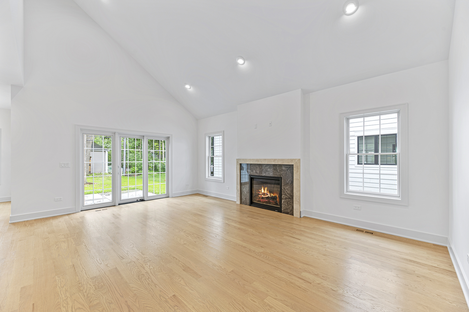 1672 Huntington Lane, Highland Park, IL 60035