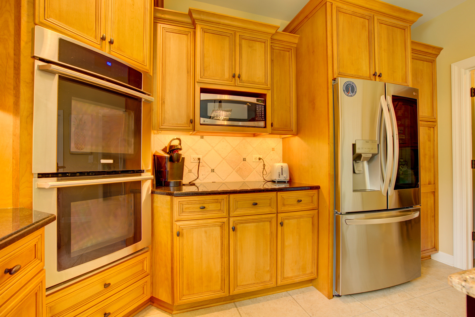 1723 Robert Lane, Naperville, IL 60564