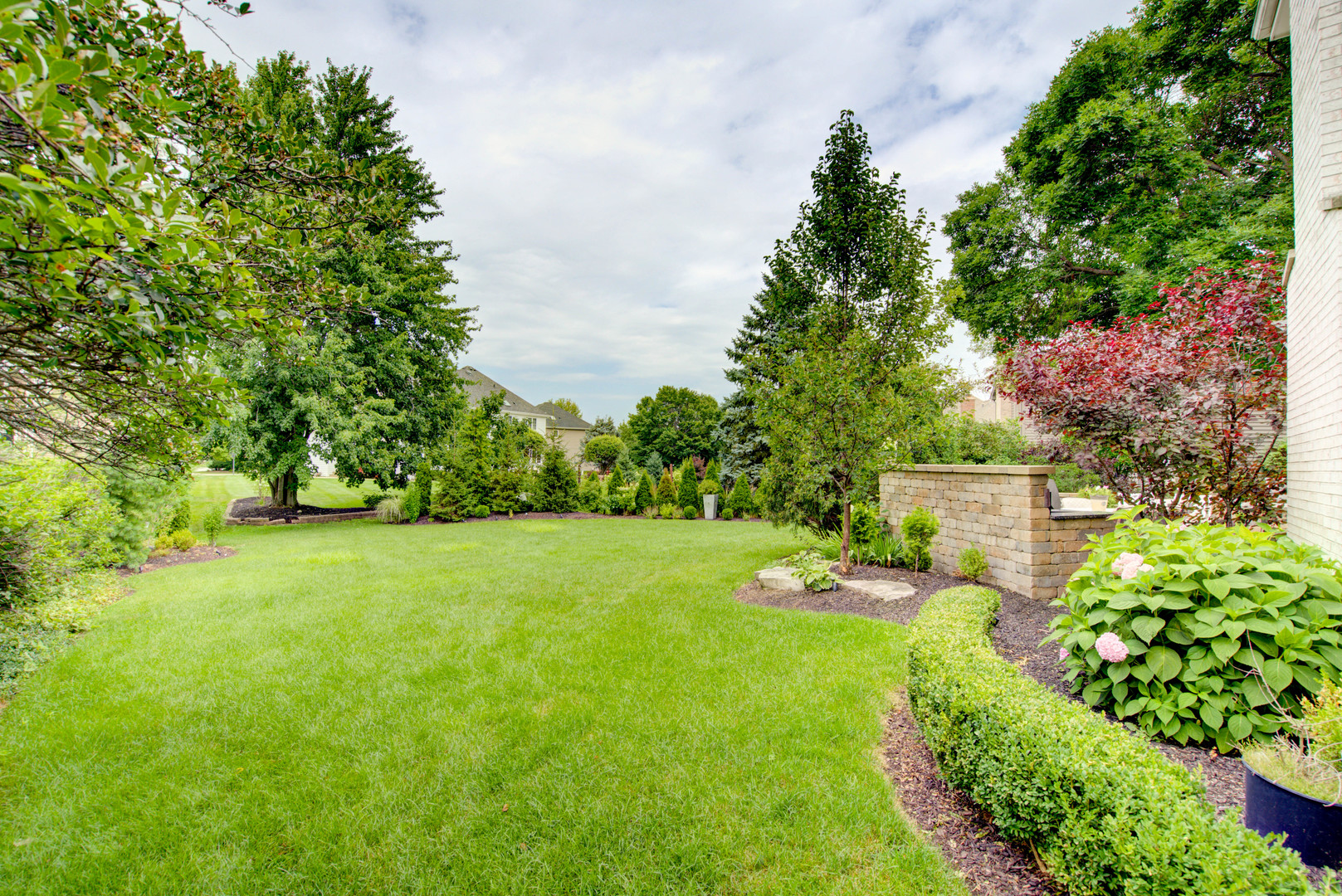 1723 Robert Lane, Naperville, IL 60564
