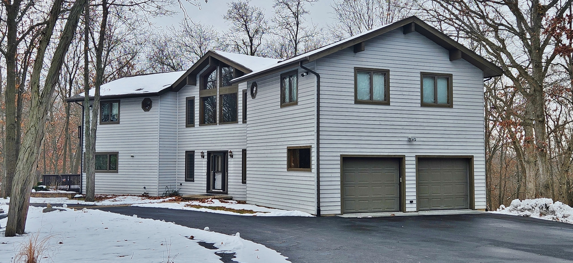 3085 W Southmor Road, Morris, IL 60450