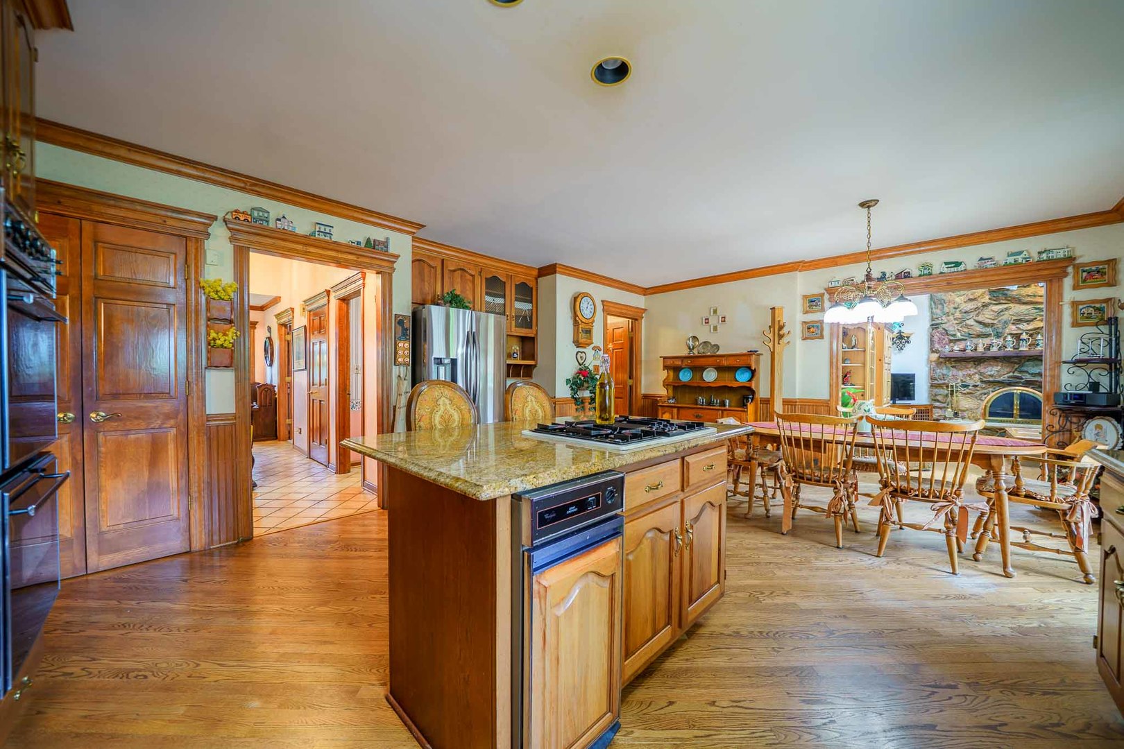 24065 Brancaster Drive, Naperville, IL 60564