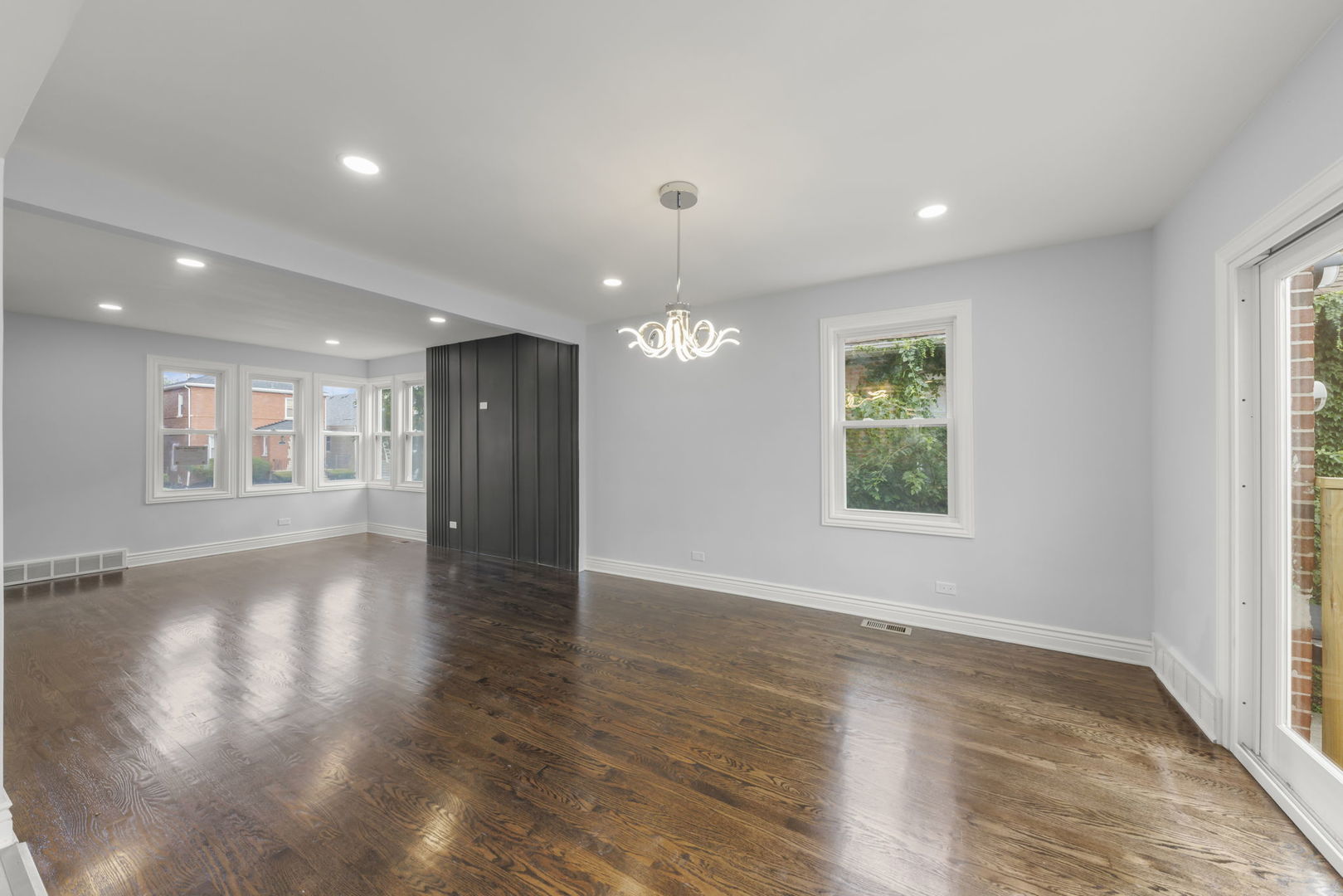 9326 S May Street, Chicago, IL 60620