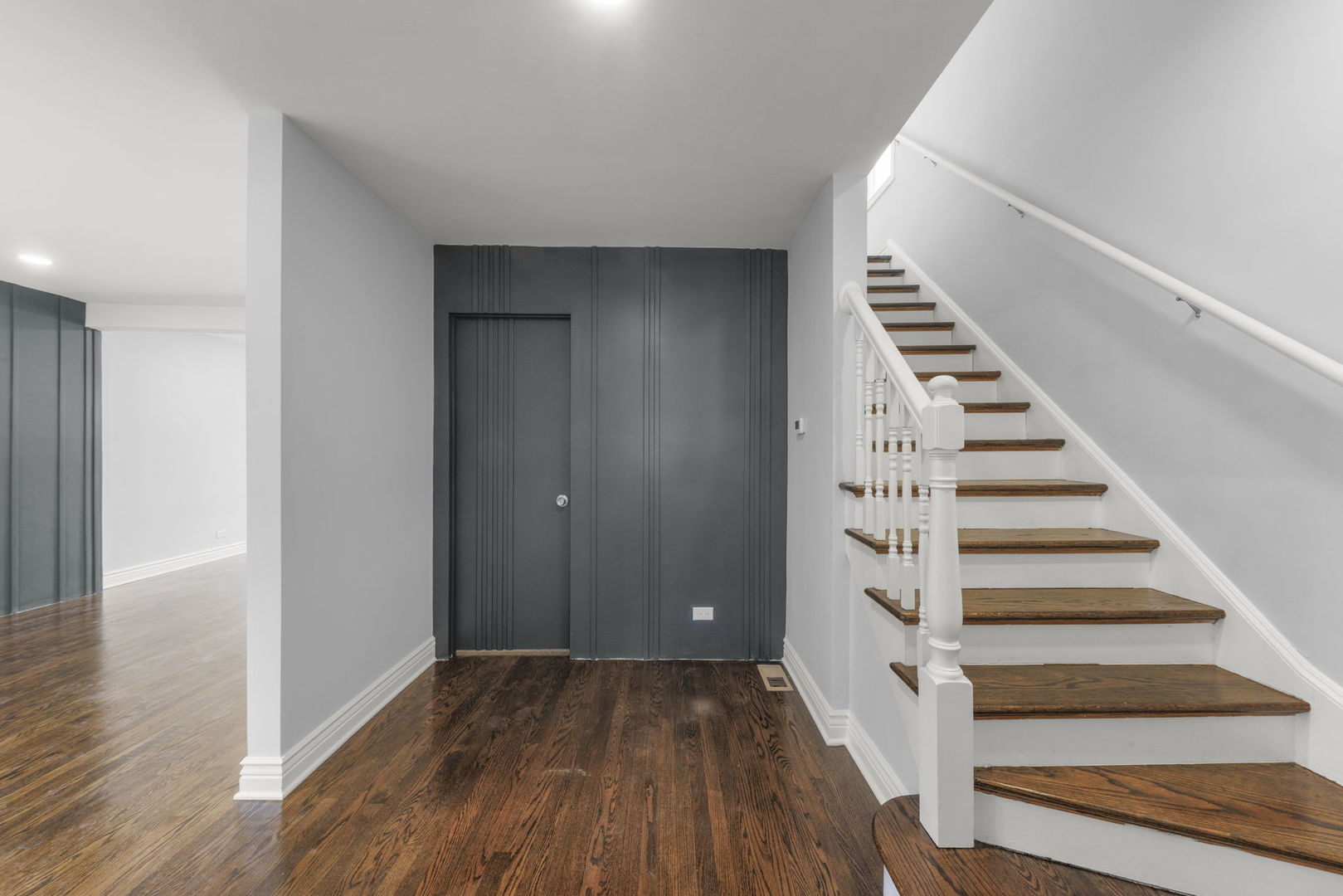 9326 S May Street, Chicago, IL 60620