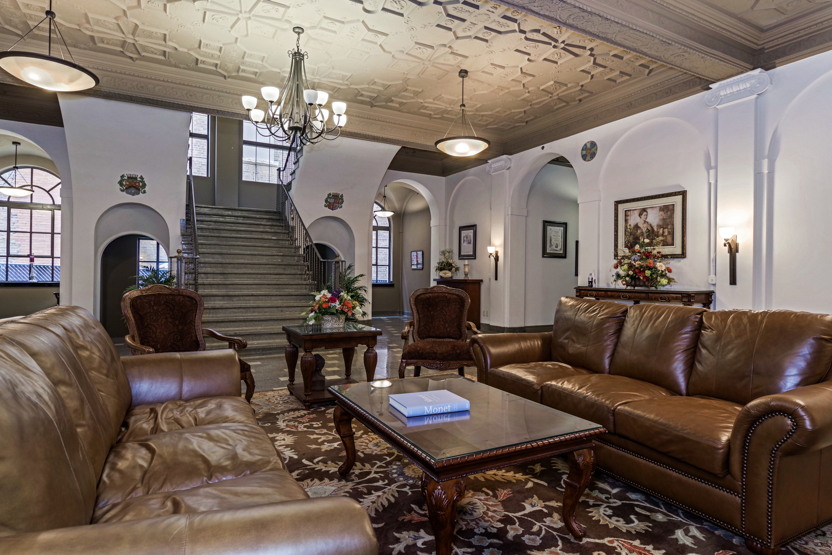 212 N Center Street #502, Bloomington, IL 61701