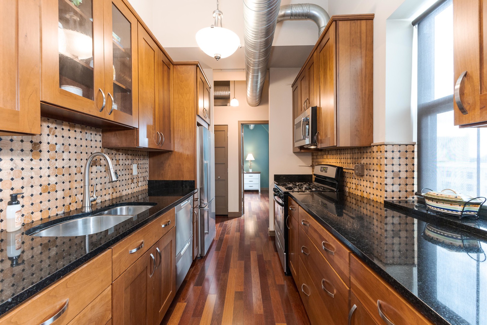 212 N Center Street #502, Bloomington, IL 61701