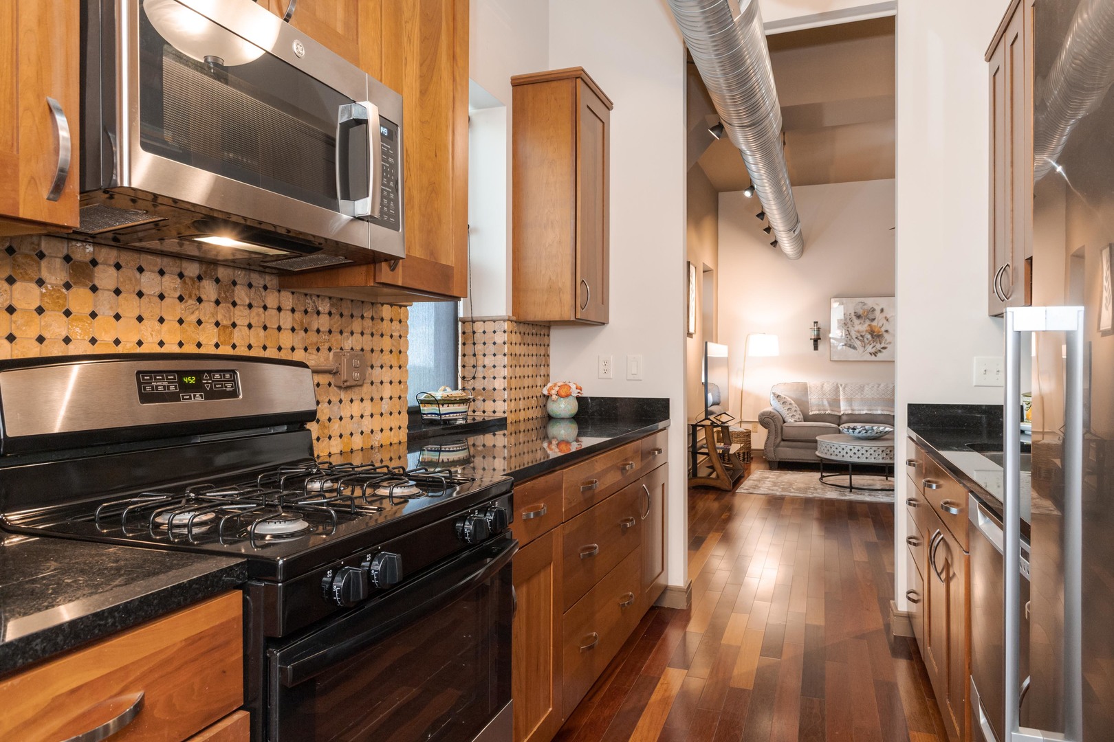 212 N Center Street #502, Bloomington, IL 61701