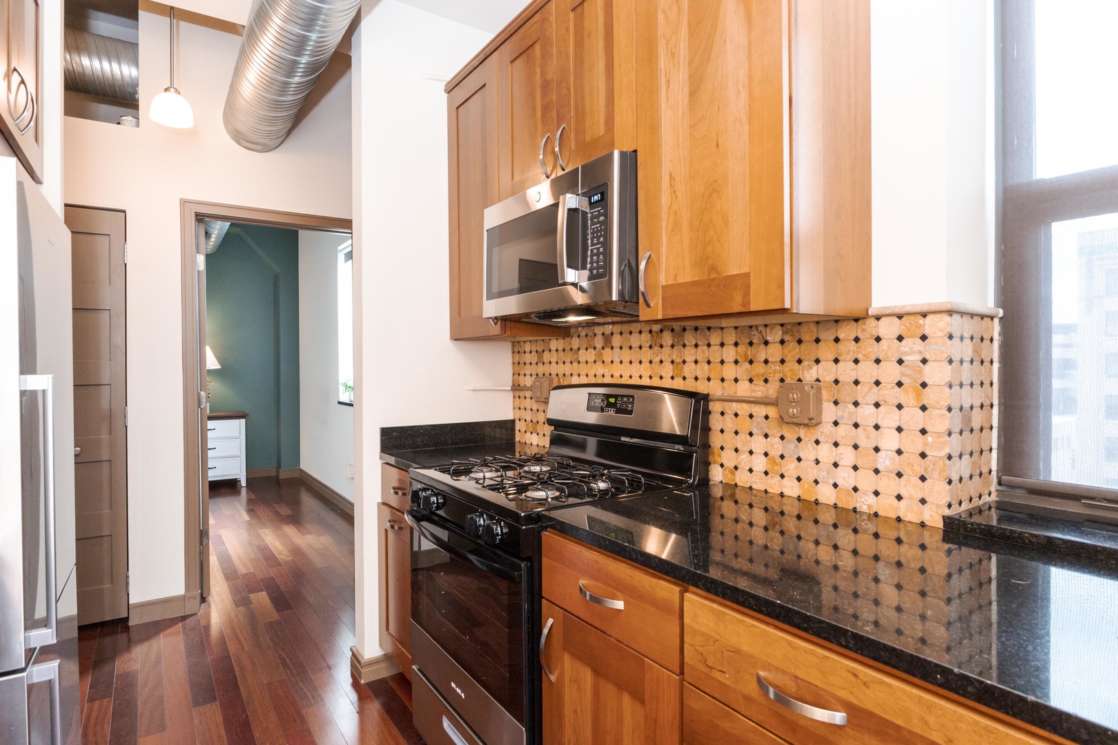 212 N Center Street #502, Bloomington, IL 61701