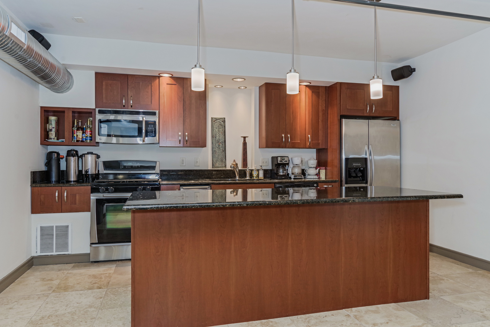 212 N Center Street #502, Bloomington, IL 61701